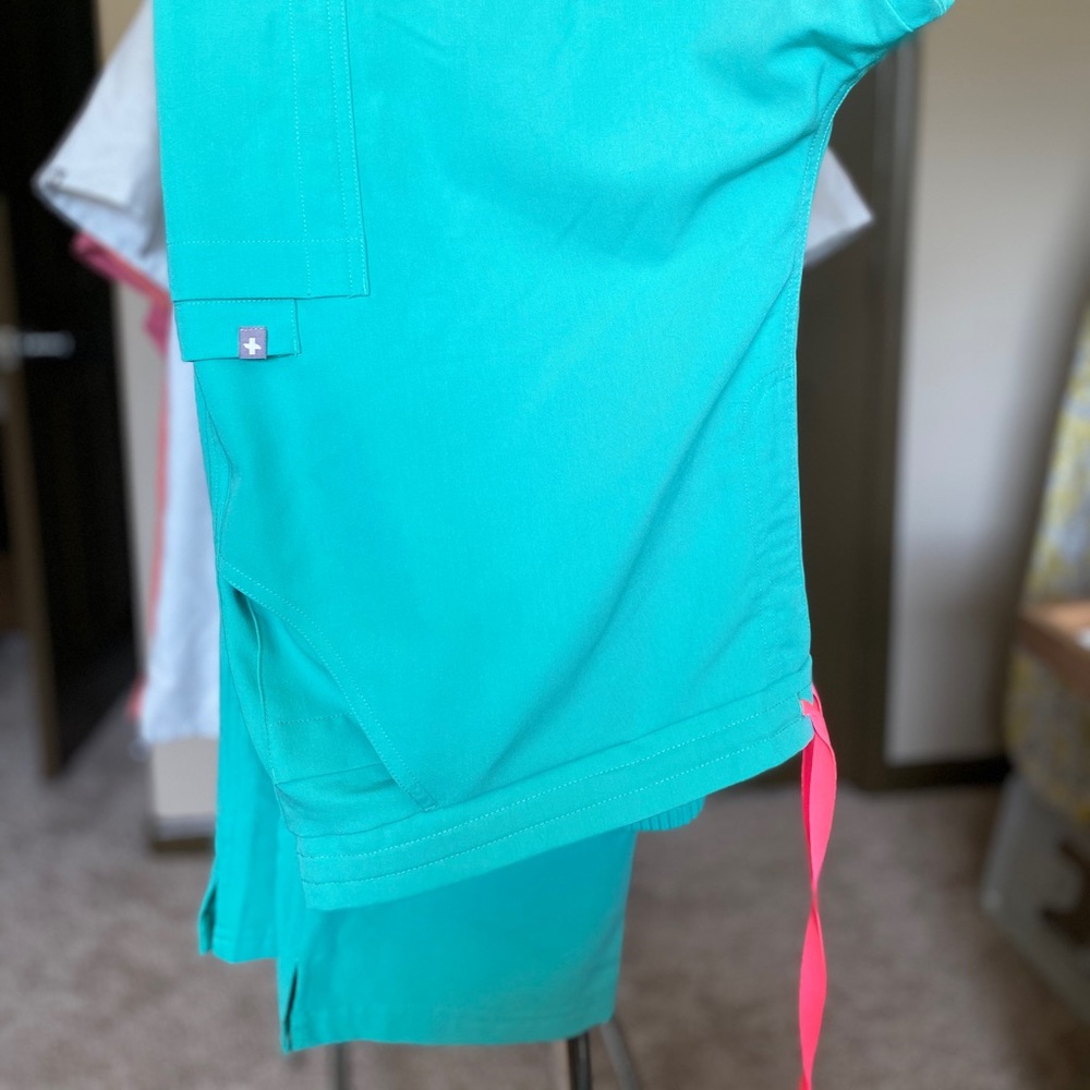 FIGS SURGICAL GREEN 2XL-T YOLA SKINNY SCRUB PANTS